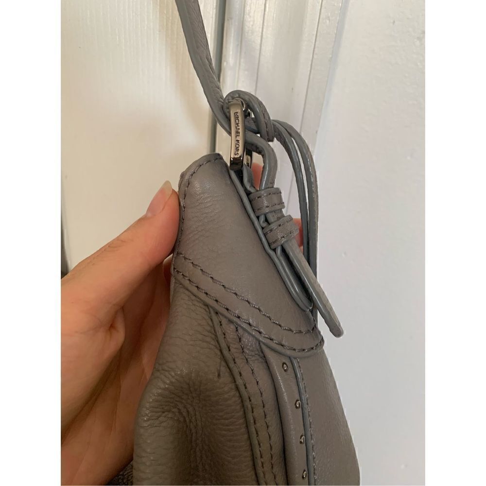 Michael Kors gray soft leather handbag - Picture 5 of 10